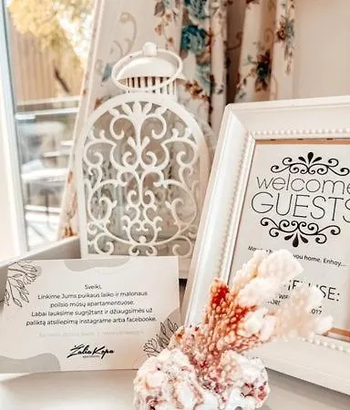 Zalia Kopa 팔랑가